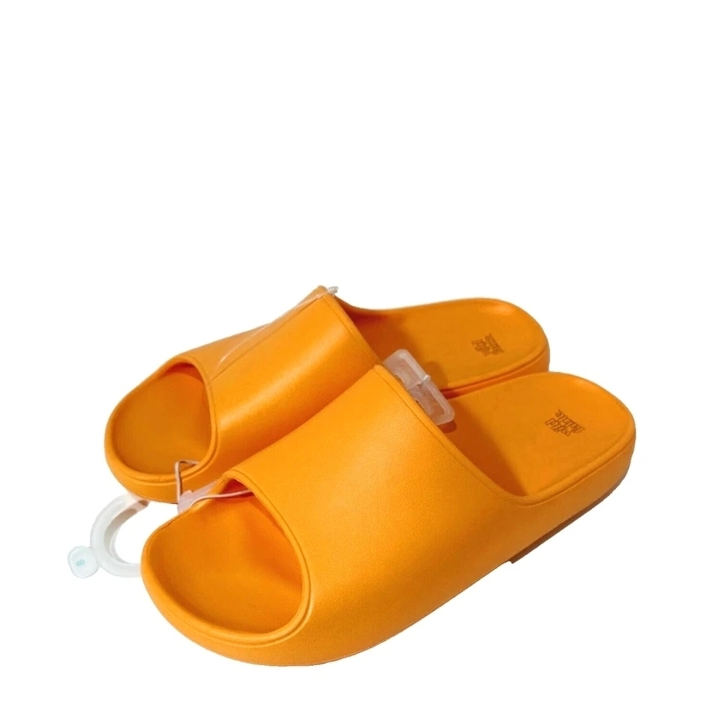Women's Robbie Slide Sandals - Wild Fable Orange 7 NWT SHELF PULL